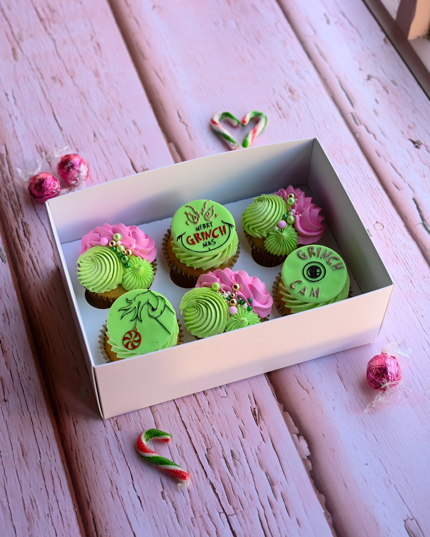 Grinch Christmas Cupcakes - Bespoke Box of 6 or 12